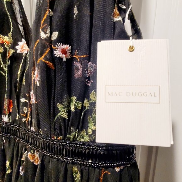 NEW Mac Duggal Floral Embroidered Sleeveless A Line Gown - Picture 4 of 11